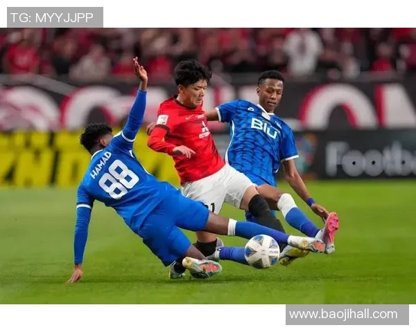 多特蒙德迎战浦和红宝石展现足球魅力的巅峰对决 多特蒙德迎战浦和红宝石展现足球魅力的巅峰对决