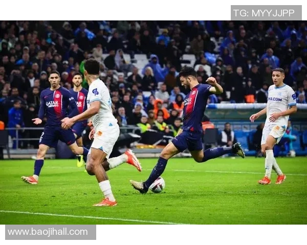 欧冠激战曼城主场迎战巴塞尔争夺晋级名额的关键之战